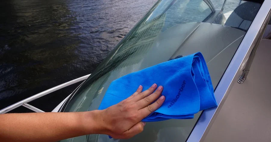 Common Boat Cleaning Problems and How to Fix Them