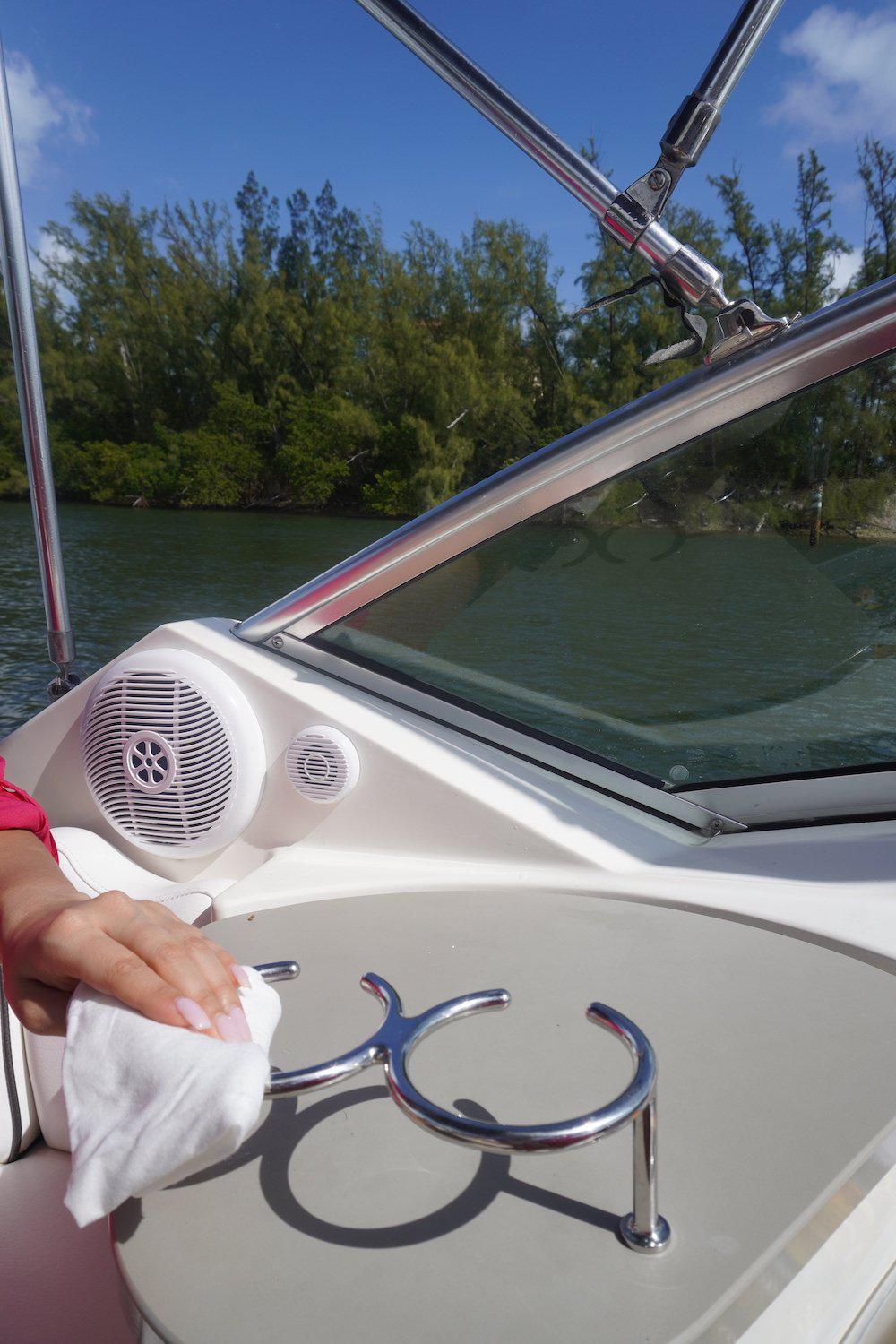 The Glosser® - Boat Lover's Towel